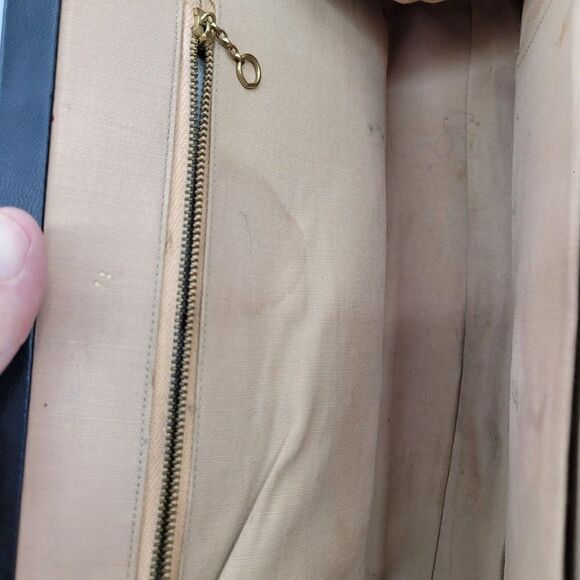 Vintage 60s Verdi Tapestry Carpet Bag Clutch Black 3D Embroidered Floral Framed - Picture 12 of 13